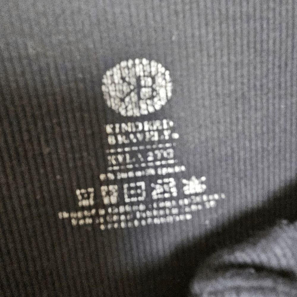 Kindred Bravely Black Sleep Shirt - Picture 2 of 3